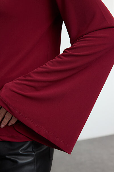 Trendyol Collection Bluzka dzianinowa z elastycznymi rękawami w kolorze ciemnej wiśni, luźna i wygodna, z hiszpańskim wzorem TWOAW25BZ00203