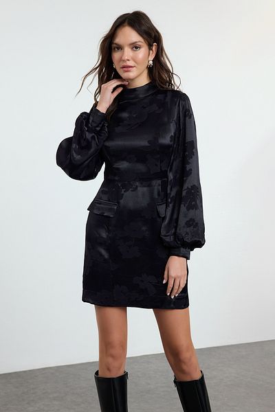 Trendyol Collection Μαύρο Μίνι υφαντό φόρεμα σε γραμμή Α ζώων TWOAW25EL00475