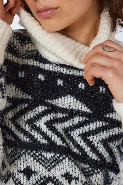 Noisy May Дамски пуловер, бродиран Pre52/Pc25/Pl19/Ea4