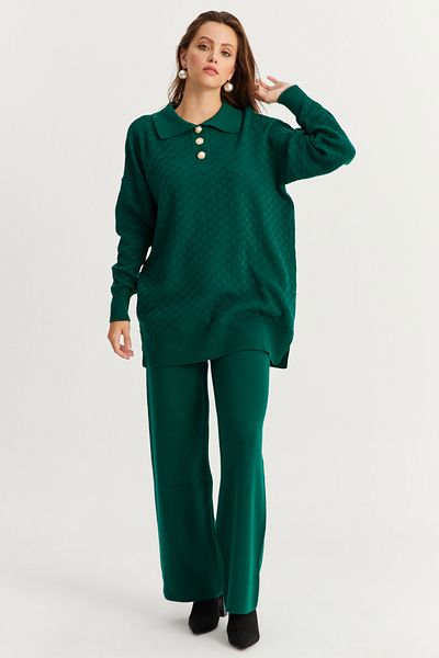 Cool & Sexy Emerald Green Pearl Buttoned Women's Knitwear Suit - Nuv33