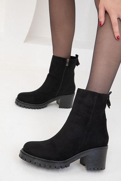 SOHO Černé semišové dámské boty - 19834 Model Bootie
