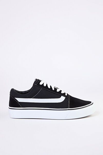 TRENDYOL SHOES Černá šněrovací kontrastní dámská sportovní obuv Takaw25Sn00068