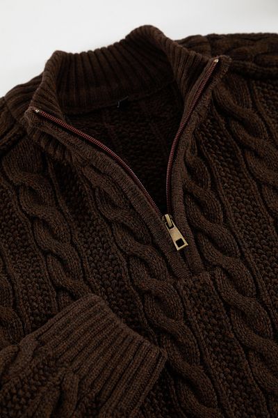 Trendyol Collection Brauner Unisex-Strickpullover - Halber Rollkragen mit Zopfdetail TMNAW21KZ0737