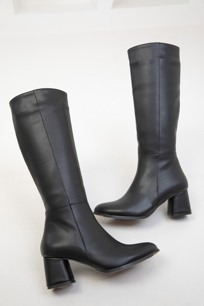 SOHO 19833 Model černé dámské boty