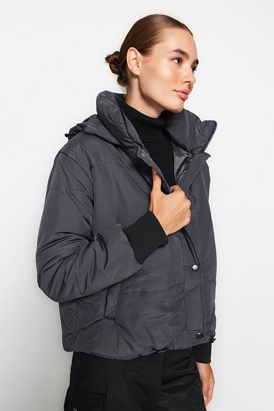 Trendyol Collection Antracitová oversize kapuce Vodoodpudivá prošívaná bunda TWOAW21MO0144