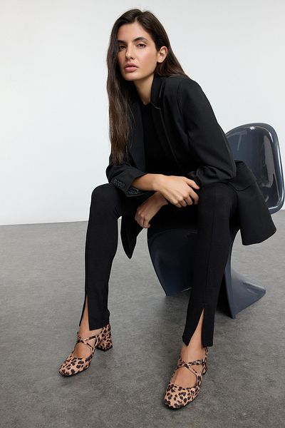TRENDYOL SHOES Leopárdmintás barna Mary Jane női klasszikus sarkú cipő TAKAW25TO00037