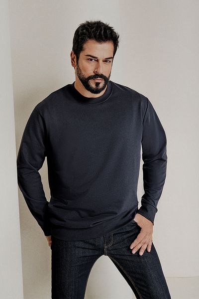 AC&Co / Altınyıldız Classics Мъжки тъмносин стандартен памучен суичър с кръгло деколте и 3 нишки
