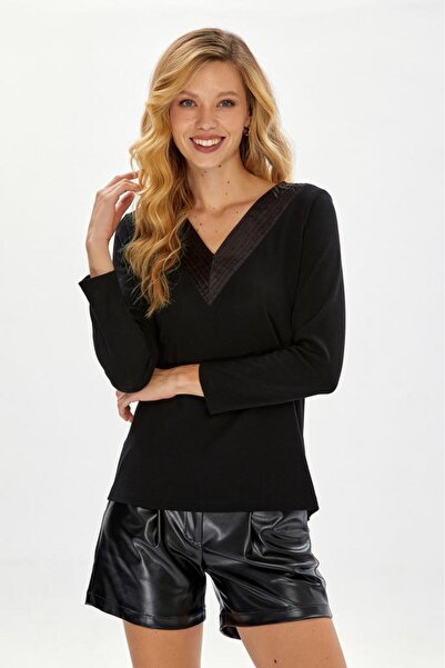 İKİLER V Yaka Yakası Saten Garnili Bluz 234-1020