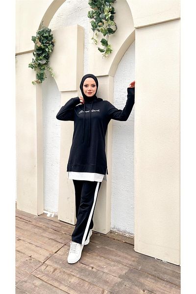 Bwest Text Printed Garni Detailed Hooded Short Sweat Pants Double Hijab Tracksuit Set - 03080.003 -