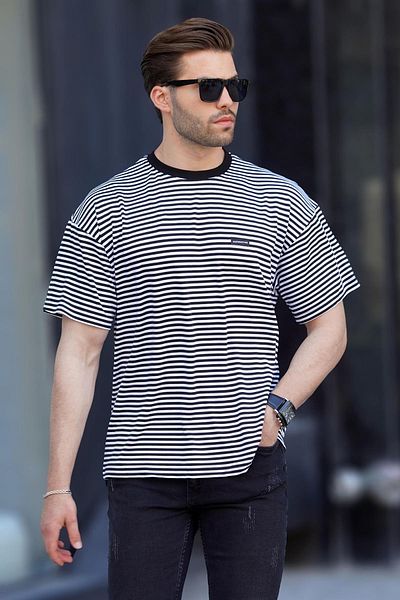 Madmext Black Crew Neck Striped Short Sleeve Men's T-Shirt with Crest Detail 7031
