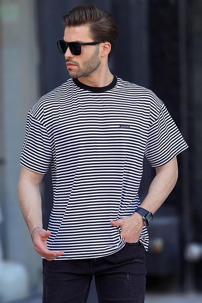 Madmext Black Crew Neck Striped Short Sleeve Men's T-Shirt with Crest Detail 7031