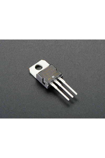 ST 7812CV 12V-1.5A Lineer Voltaj Regülatör