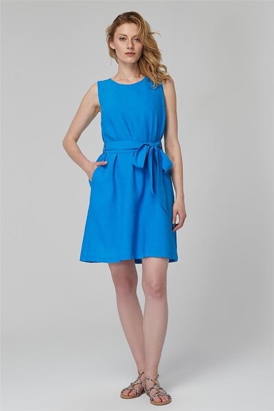 HomeStore Ärmelloses Kleid mit Gürtel