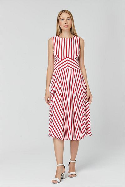 HomeStore Gestreiftes Jerseykleid