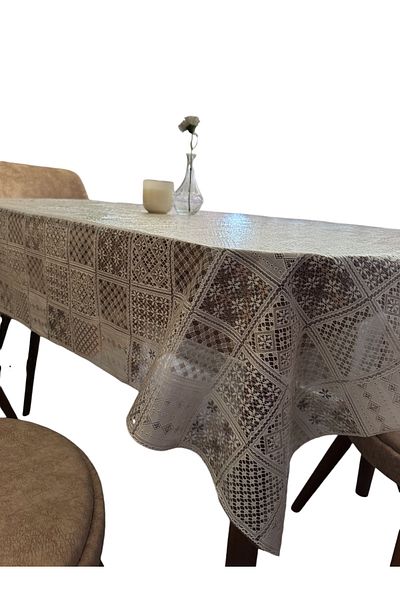 MIHAELA Transparent Multi-Patterned Easy-To-Wipe, Stain-Repellent, Non-Slip Table Cloth