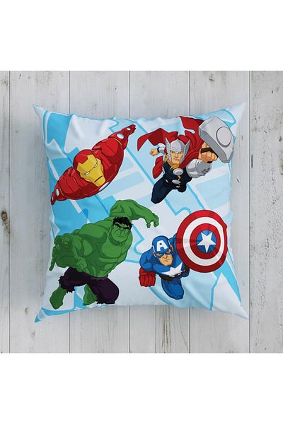 Taç Pernă licențiată Avengers 40x40