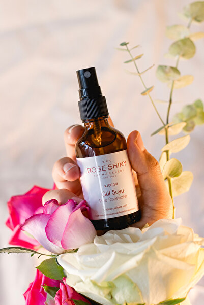 320 Rose Shiny Fatma Çelebi Est.2023 Rose Shiny Yağlı Gül Suyu 50 ml