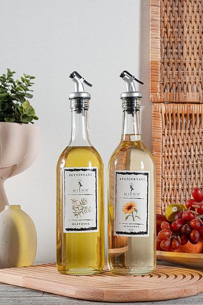 Znp Home 2-Piece Oil Pot - 750 ml Olive Oil Liquid Bottle with Leak-Proof Lid