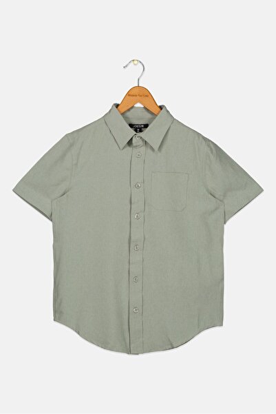 Joe's قميص كاجوال بأكمام قصيرة وجيب على الصدر للأولاد الصغار، لون أخضر فاتح