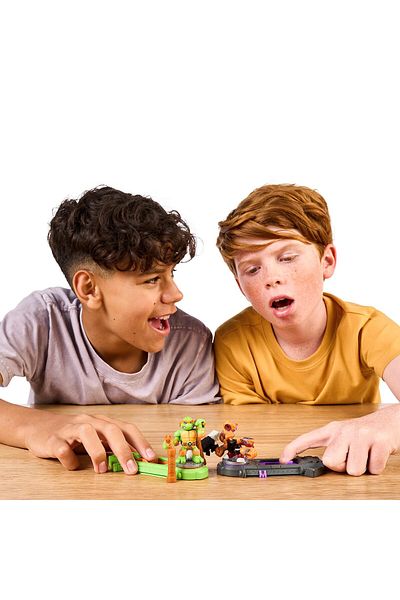 Akedo سلاحف النينجا المراهقون المتحولون إفسانيليري. Mini Savaşçı Savaşçılar Karşılıklı Paket ليوناردو ضد روكس