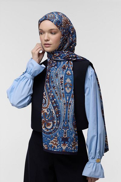 Qef Deluxe Cashew Patterned Shawl