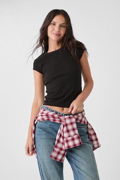 Stradivarius Ribbed T-shirt