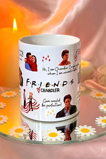 Cool Stuff كوب فريندز تشاندلر بينغ على شكل قلب