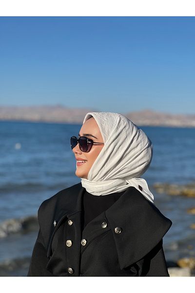 QASSA SHAL Bamboo Craw White Scarf
