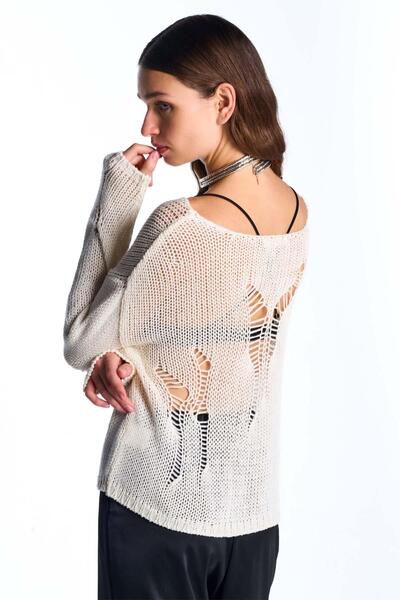 SHERIN Ekru Sökük Detaylı Triko Kazak