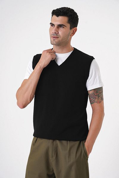 CHUBA V-Neck Black Knitwear Sweater - Men's Regular Fit 25W2001