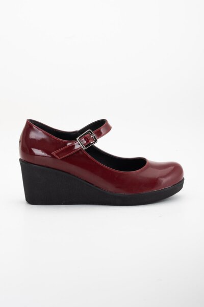 Dilimler Ayakkabı Claret Red Patent Leather Women's Wedge Shoes - Artificial Leather and Helmet
