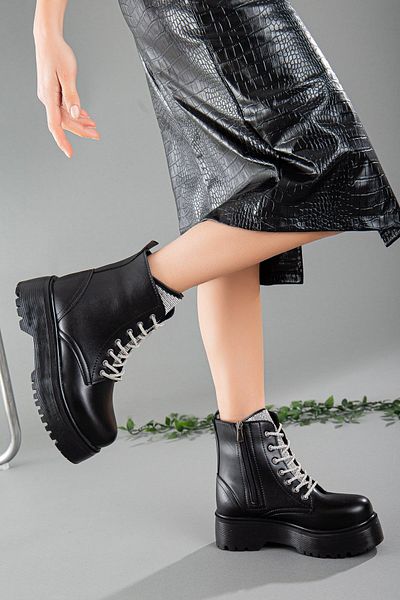 Dilimler Ayakkabı Lacing Stoned Thick Sole Leather Black Women's Boots