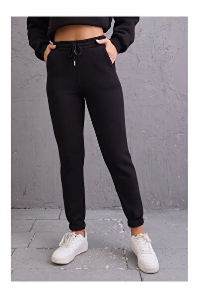 Elif Özbey Butik بدلة رياضية سوداء برباط على الخصر