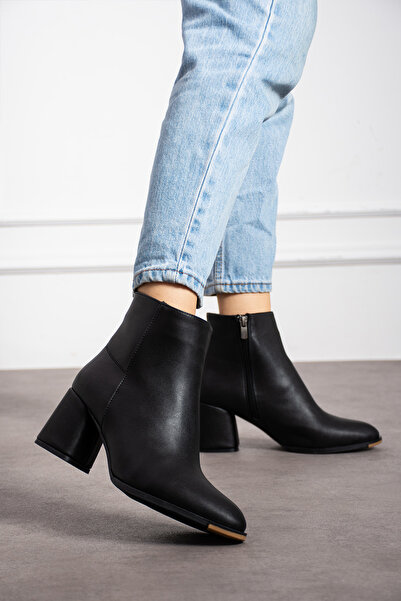 KOTAN Siyah Mat Fermuar Detaylı Rahat Kadın Topuklu Bot