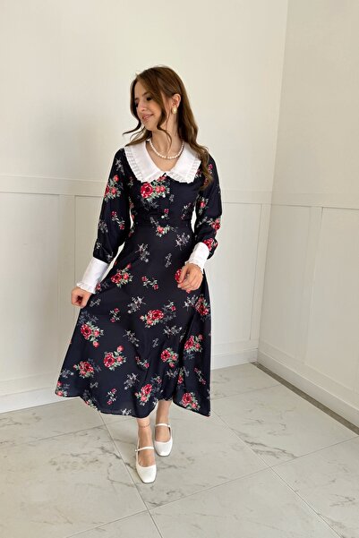 HELİS BUTİK Φόρεμα μίντι μήκους με μωρό γιακά με φλοράλ σχέδιο