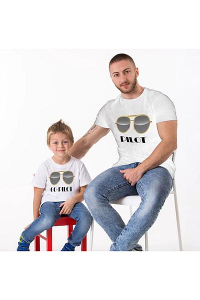 Tshirthane Μπλουζάκι Pilot Co-pilot Father Son (ΠΡΟΣΘΗΚΗ 2 ΤΕΜΑΧΙΩΝ ΣΤΟ ΚΑΛΑΘΙ ΓΙΑ ΝΑ ΚΑΝΕΤΕ ΣΥΝΔΥΑΣΜΟ ΤΙΜΗ ΕΝΑ ΜΟΝΟ ΠΡΟΪΟΝ)