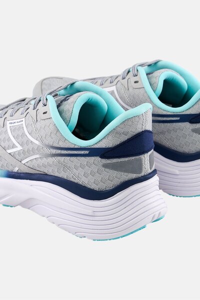 Diadora Women Equipe Nucleo Lace Up Sports Shoes, Grey