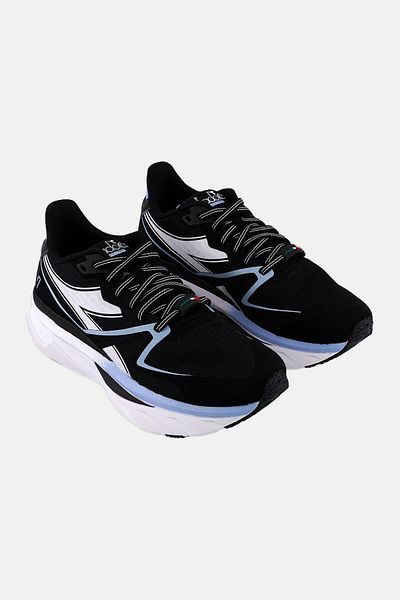 Diadora حذاء تدريب Atomo V7000 برباط للنساء، أسود