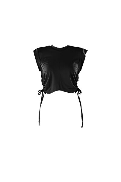 Pilea Viola Gathered Black Crop