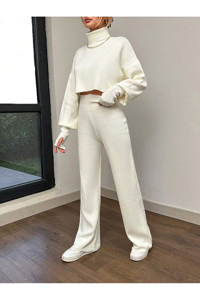 Get Crazy 2-Piece Knitwear Set
