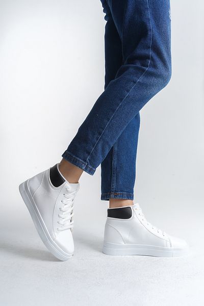 Moda Değirmeni Λευκά-Μαύρα Γυναικεία Κοντά Μποτάκια BG1147-101-0007