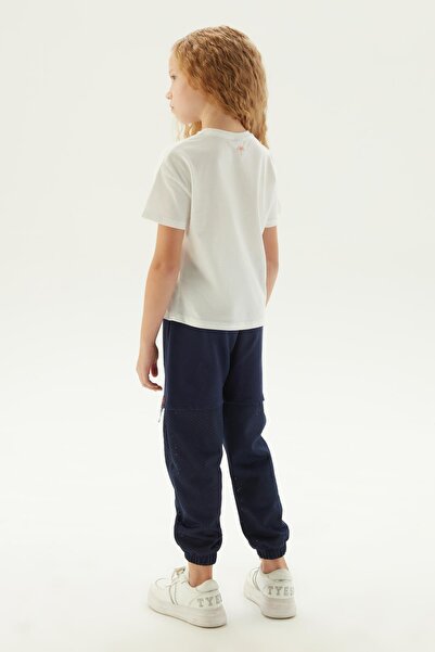 Tyess BG Store Girl's White T-Shirt