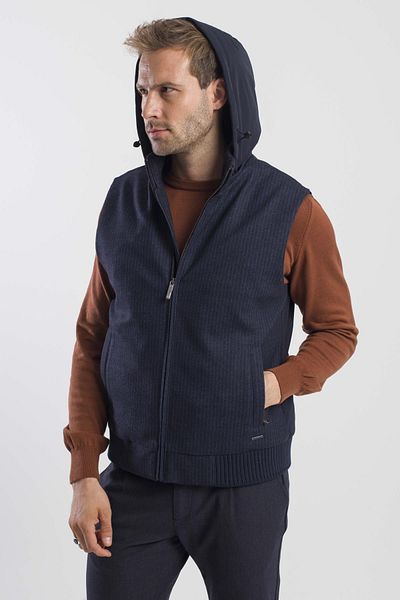 Jakamen Navy Blue Comfort Fit Patterned Removable Hooded Vest
