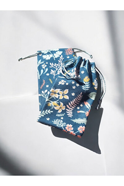 Pirene نظارات فينا الخضراء، حالة الهاتف