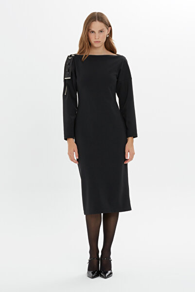 GİZİA Yakası Ve Omuzu Fermuar Detaylı Uzun Kollu Siyah Midi Boy Elbise