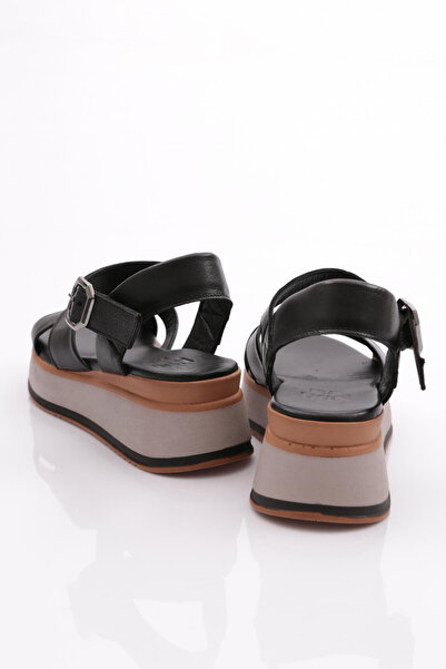 DGN Black Women's Sandals 231135108