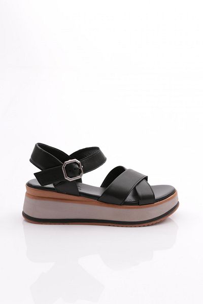 DGN Black Women's Sandals 231135108