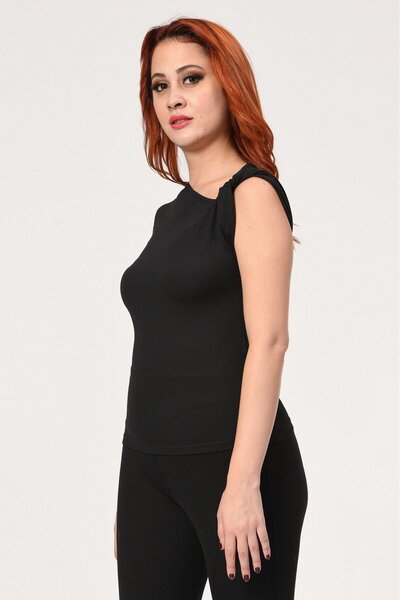 Lefon Single Sleeve Twist Detailed Blouse