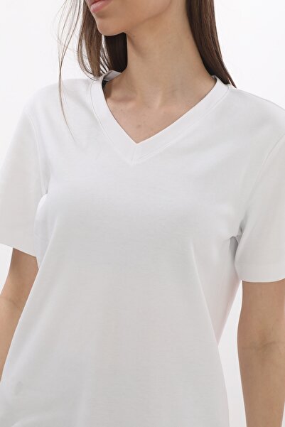 Giyimod WOMEN'S ECRU V-NECK SHORT SLEEVE 100% COTTON INTERLOCK T-SHIRT S-111