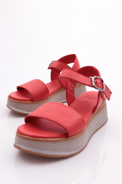 DGN Women's Heeled Shoes 236135108